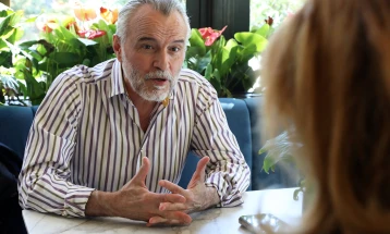 Симеон Мони Дамевски за МИА: Само со зголемено вложување во филмот ќе можеме да ја продолжиме нагорната линија на развој и успеси на македонскиот филм