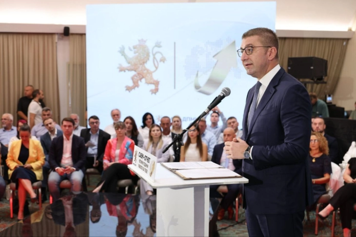 Mickoski: Menjëherë pas zgjedhjeve do të ketë rikonstruksion dhe përmirësim të kapaciteteve të Qeverisë, asnjë funksion nuk është i përjetshëm