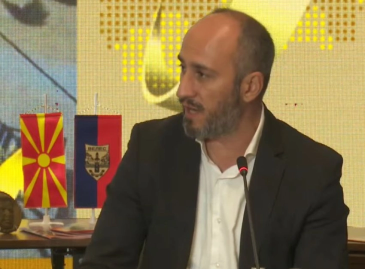 Колев: Проблемот со уличното осветлување во Велес е решен, улиците се реконструирани, санациран е и мостот кај Башино село