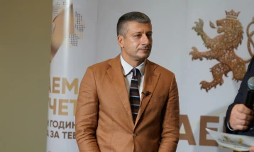 Перински: Владата финансираше околу 1200 проекти во различни области во сите општини низ цела Македонија