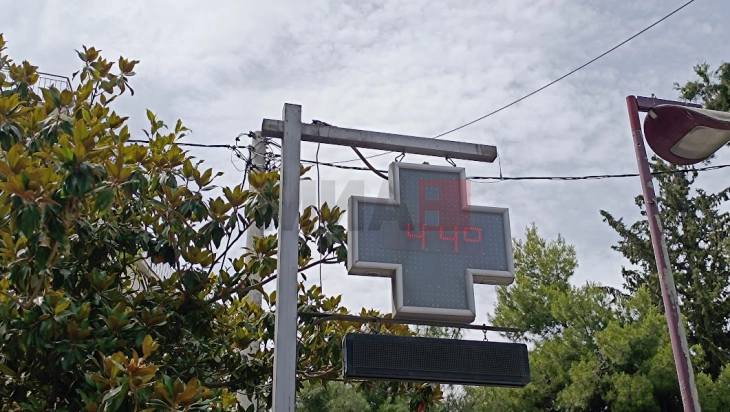 Mbi 44 gradë temperatura më e lartë maksimale në Greqi gjatë ditës së djeshme