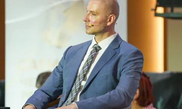 Ивановски: Пругата Скопје-Кичево ќе се електрифицира со што ќе се намали загадувањето