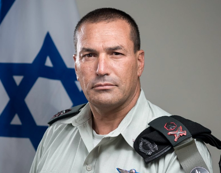 Генерал Замир: Договорот за заложниците е на маса, треба да го прифатиме, одлуката е на Нетанјаху