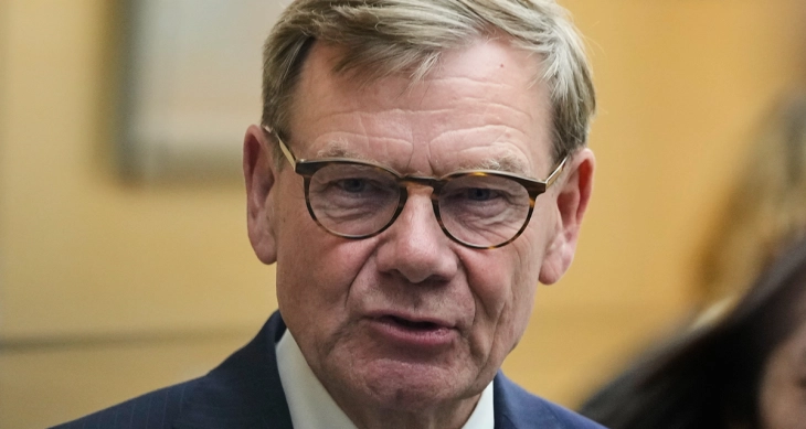 Вадефул: Се плашам дека Русија само купува време