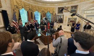 Трамп имал уште еден „добар разговор“ со Путин за војната во Украина