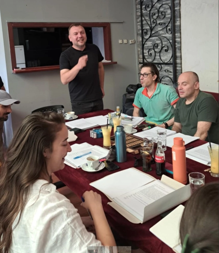 Прва проба на претставата „Куршуми над Бродвеј“ во Драмски театар Скопје