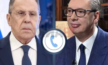 Bisedë telefonike Vuçiq-Lavrov për marrëdhëniet bilaterale, Kosovën dhe BeH-në