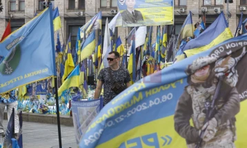 Украина им дозволи на мажите на возраст од 18 до 22 години да ја напуштат земјата за првпат од почетокот на војната