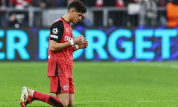 Арсенал продолжува со засилувањата, Хинкапи доаѓа во премиерлигашот