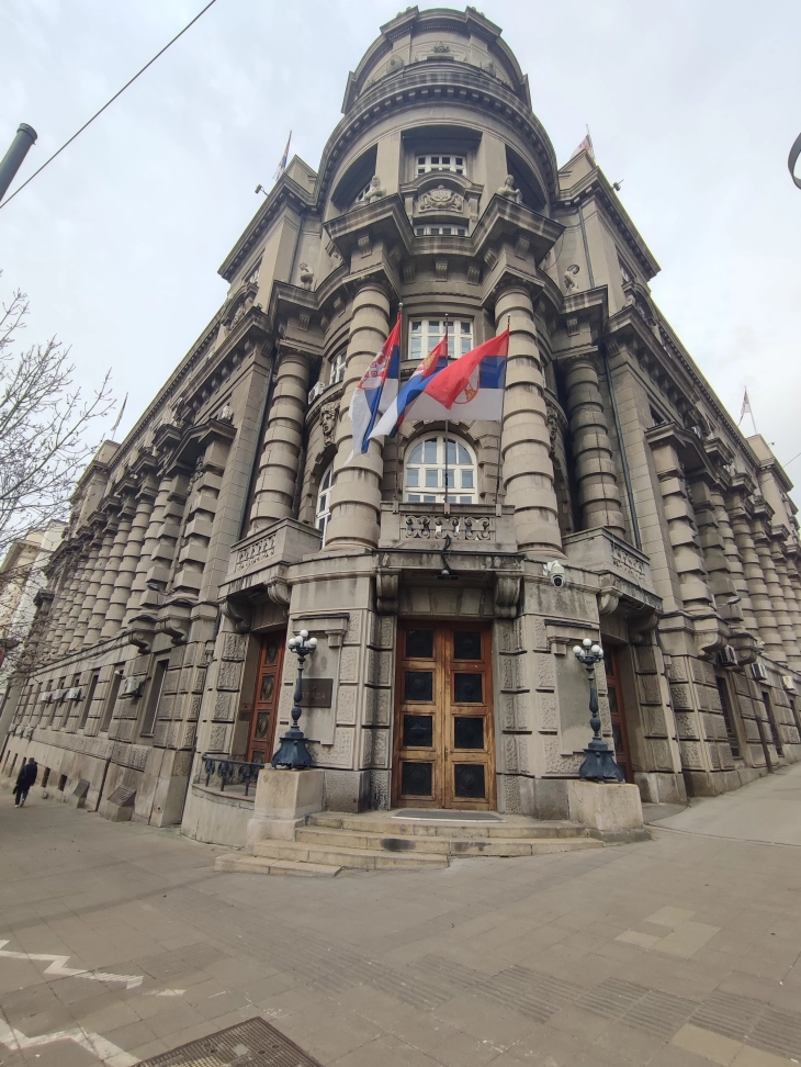 Српската Влада утре ќе донесе одлука за ограничување на маржите, поевтини производи од понеделник