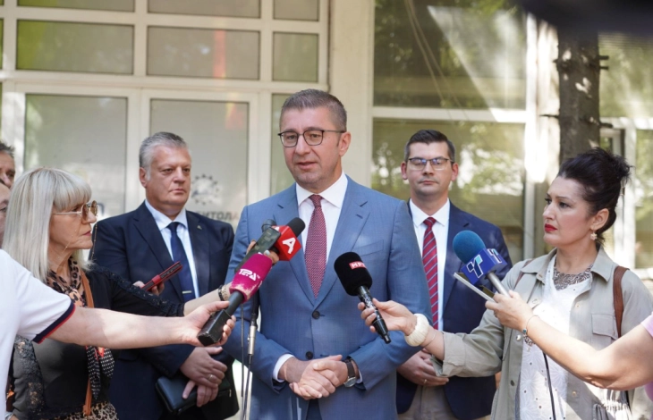 Мицкоски: Сериозно се подготвуваме за локалните избори, опозицијата ќе мора да се реструктуира