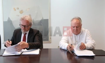 Mickoski: Nënshkrimi i marrëveshjes kolektive në pjesën e mbrojtjes sociale është një hap historik