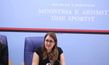 Në Shqipëri, nxënësit e klasës së katërt do të mësojnë bazat e inteligjencës artificiale