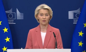 Фон дер Лајен го најави 19-от пакет санкции против Русија по синоќешниот ракетен напад врз Киев