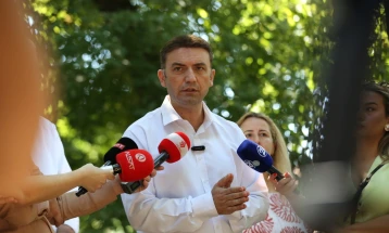 Osmani responds to Mickoski's prediction of landslide win for VMRO-DPMNE, presents education plan