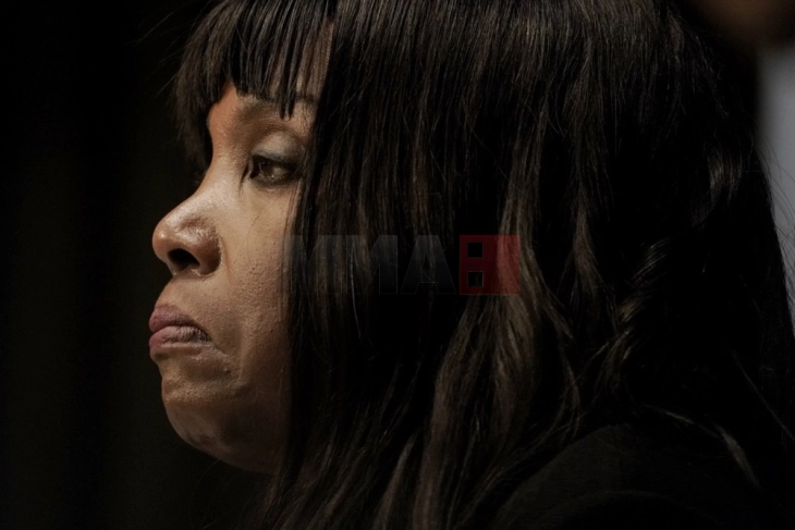 Гувернеркара на ФЕД поднесе тужба против Трамп