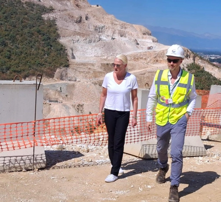 Амбасадорката Агелер на Kоридорот 8: Новите автопати ќе ја зајакнат трговијата и интеграцијата