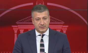 Perinski: Po bëhen përpjekje që ndryshimet në Ligjin për vetëqeverisje lokale të miratohen deri më 12 shtator