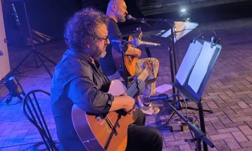 Затворено Карпошовото културно лето