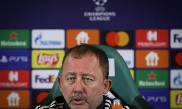 Јалчин го наследи Солскјер на клупата на Бешикташ