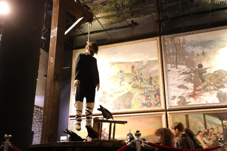 Aleksandar Turundzhev executed in front of his two children and wife, symbol of betrayal as our curse