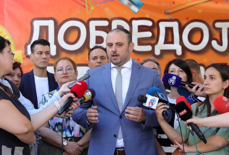 Ѓорѓиевски: Напредува процесот на трасформација на работниот однос на вработените во училиштата, ќе се продолжи по изборите