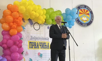 Јакимовски: Нека оваа учебна година биде инспирација за наставниците и за родителите, за вложување во децата и нивното образование