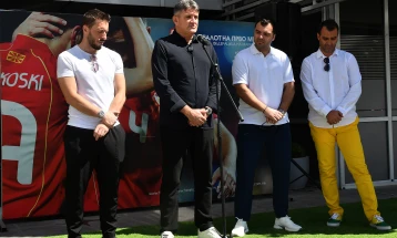 ФФМ со рекордна донација на опрема за фудбалери од младински екипи