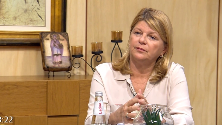 Шукова: За две до три години ќе биде пуштена првата линија на БРТ