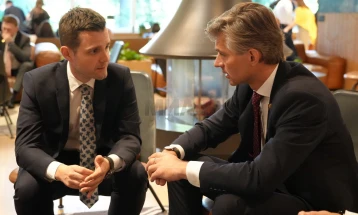 Takim i ministrit Mucunski me ministrat e punëve të jashtme të Lituanisë, Egjiptit dhe Jordanisë