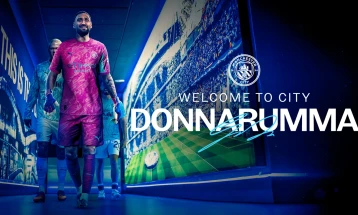 Манчестер сити го објави трансферот на Донарума