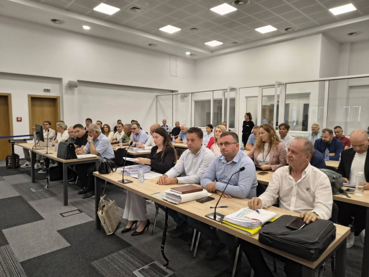 Refuzohet propozimi për bashkimin e procedurave në rastin 