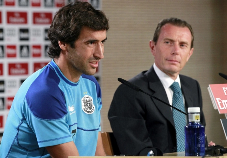 Раул кандидат за тренерското место во Баер