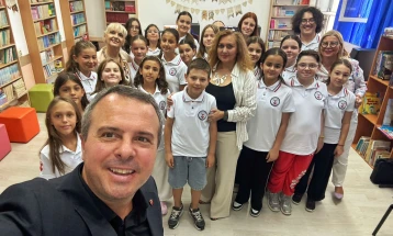 Герасимовски: ОУ „Св. Кирил и Методиј“ од годинава располага со медијатека за полесен пристап на учениците до литературата