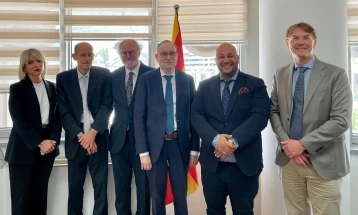 Delegacion i Komisionit të Venecias në bisedime në Gjykatën Kushtetuese