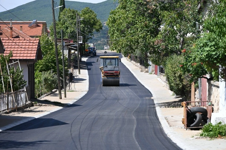 Во Пробиштип градежни активности на улици, заврши и инсталирањето на нов систем за ладење и греење во училишна спортска сала