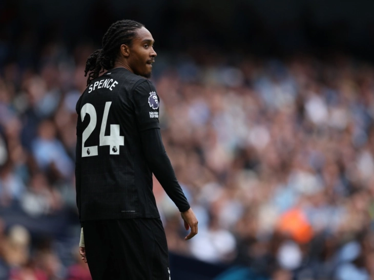 Spens para historisë për të qenë myslimani i parë në reprezentacionin anglez