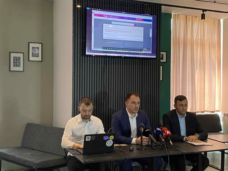 Образецот за запишување за додипломски студии достапен на порталот за е-услуги