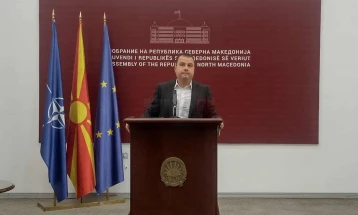 Пренџов: Пратениците во вторник, во 9 часот да влезат во АНБ и да се види што се случувало таму