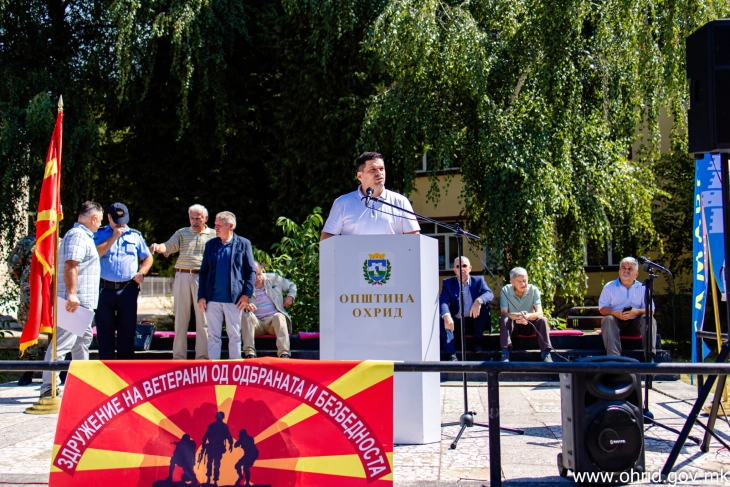 Во Охрид одбележани 81 година  од формирањето на Шестата Народноослободителна бригада и 33 години од формирањето на Шестата пешадиска бригада