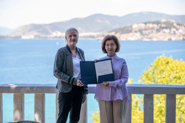 Честитка од Трамп до Сиљановска Давкова за Денот на независноста