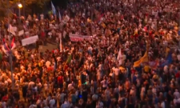 Во Нови Сад голем протест на студентите во блокада