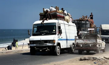 Египет: „Глупост“ е да се зборува за доброволно раселување на Палестинците