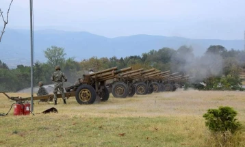 Почесна артилериска стрелба утре по повод Денот на независноста