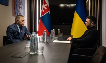 Фицо со Зеленски: Имаме различни ставови, но нашите односи се предодредени да имаат посилен карактер