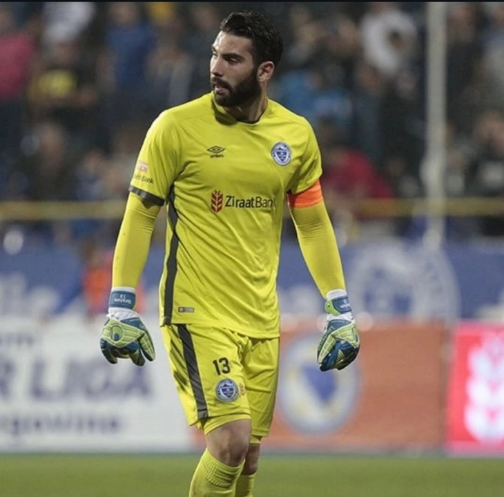 Ќосевски една година во Вардар