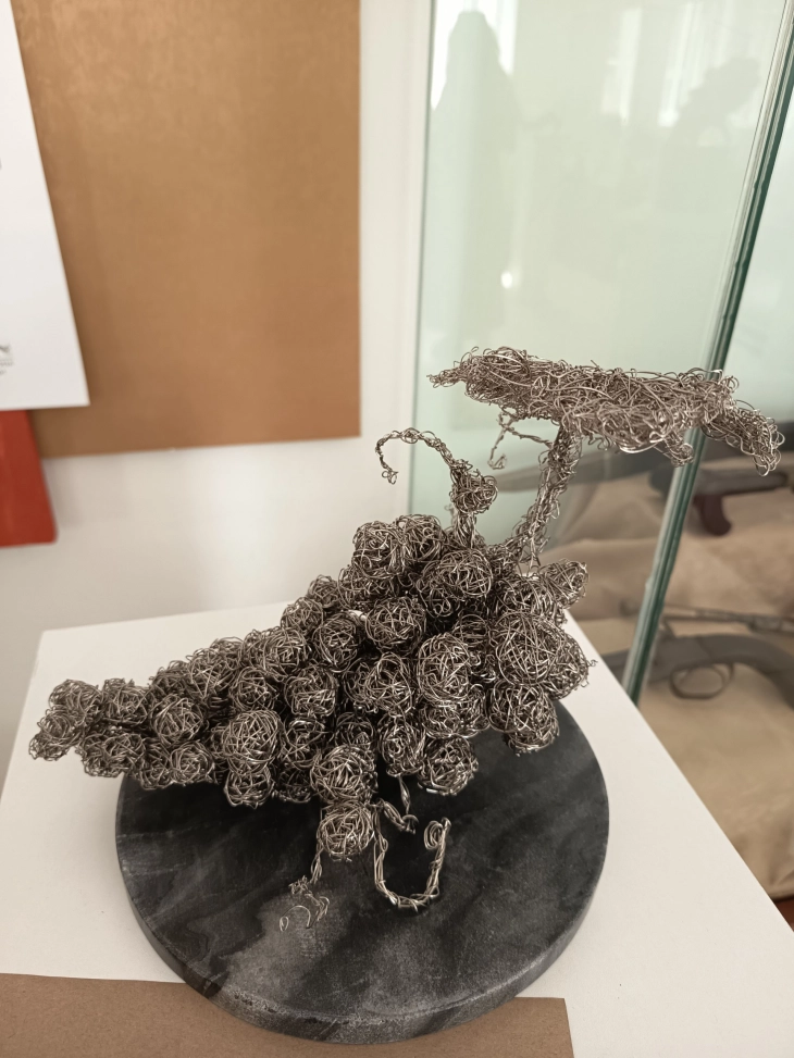 Отворена изложбата на скулптури „Душата на гроздот, приказна за станушина