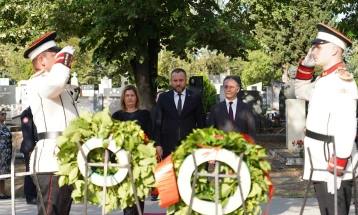 Тошковски:  Независноста не е само подарок од минатото, туку обврска што сите заедно мораме да ја чуваме и надградуваме