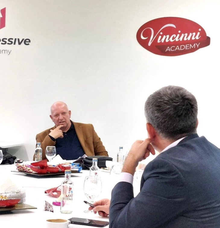 Стопанска комора на Северна Македонија: Поддршката на Макпрогрес е поддршка на македонската економија