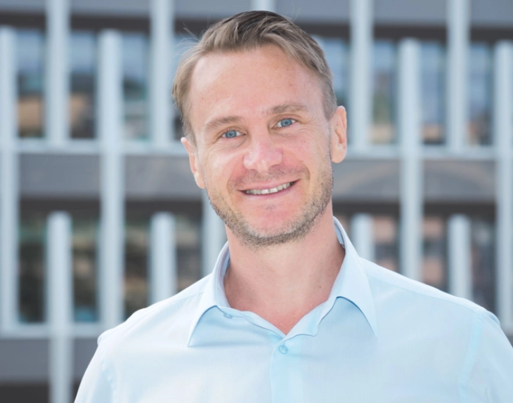 Dr. Mirko Trajkovski ekskluzivisht për MIA-n: Revolucion në zbulimin e kancerit të zorrës së trashë, metoda është shumë më e lehtë se kolonoskopia